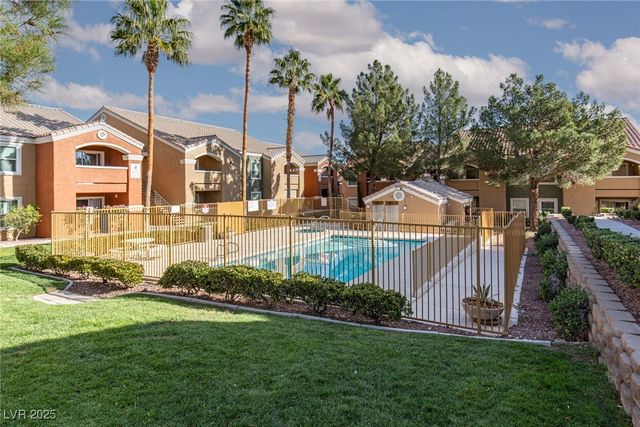 8101 West Flamingo Road 1044, Las Vegas, NV 89147