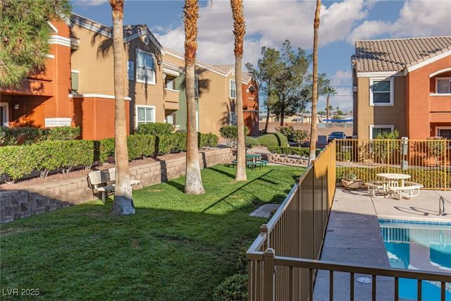 8101 West Flamingo Road 1044, Las Vegas, NV 89147