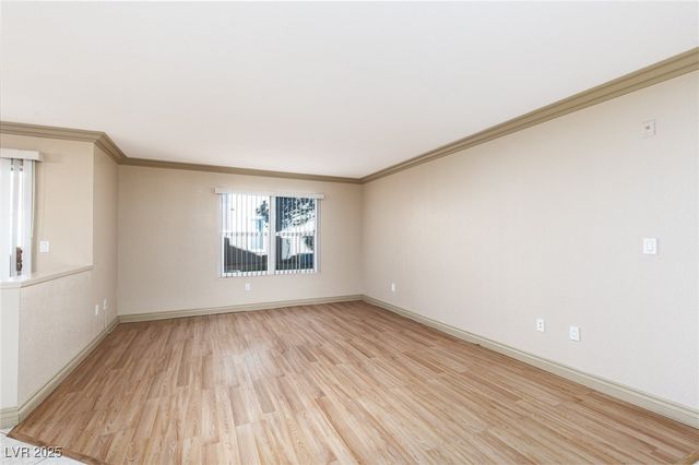 8101 West Flamingo Road 1044, Las Vegas, NV 89147