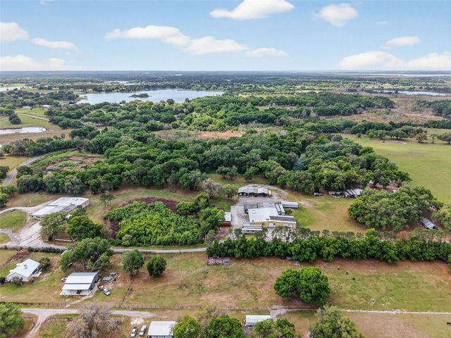 COUNTY LINE ROAD, Umatilla, FL 32784