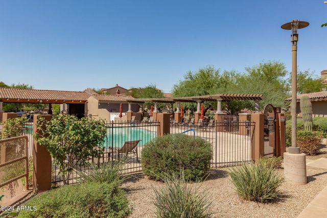 3935 E ROUGH RIDER Road 1253, Phoenix, AZ 85050