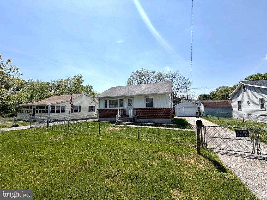 Image 17 of property listing at 21 HONEYCOMB RD, Baltimore, MD 21220