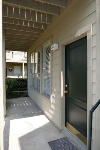 2100 Tanglewilde Street 347, Houston, TX 77063