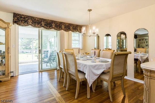 5 Pinewood Ter, Fairfield Twp., NJ 07004