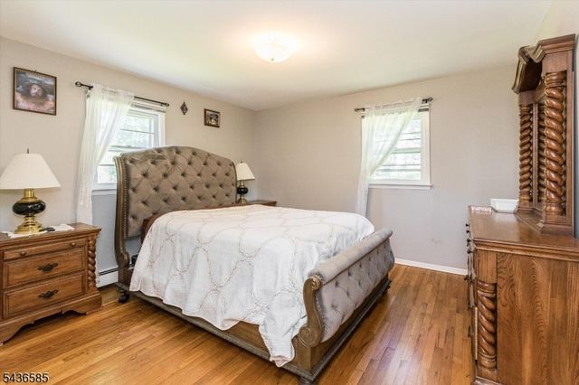 5 Pinewood Ter, Fairfield Twp., NJ 07004