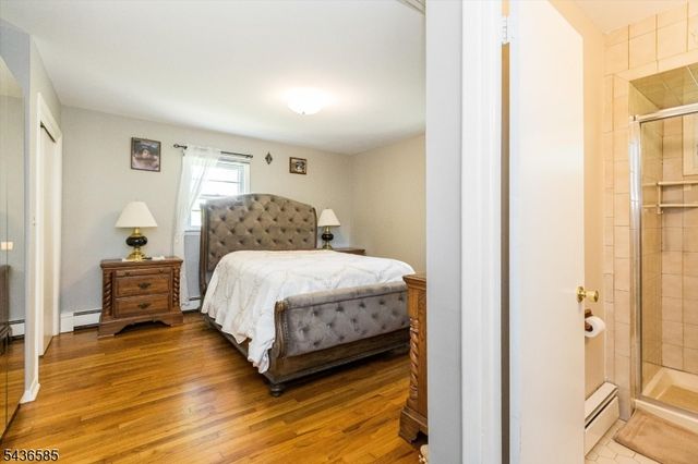 5 Pinewood Ter, Fairfield Twp., NJ 07004