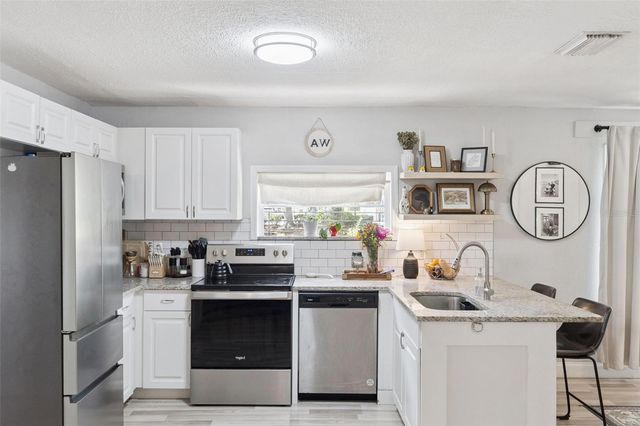 183 E PINE AVENUE, Longwood, FL 32750