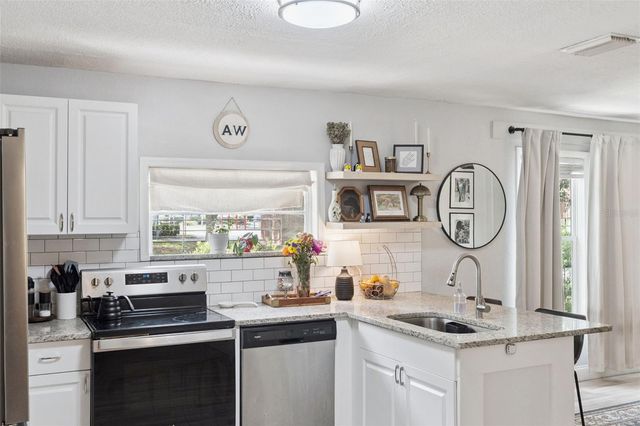 183 E PINE AVENUE, Longwood, FL 32750