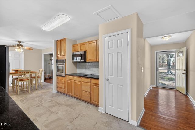 920 Shady Lawn Road Extension, Chapel Hill, NC 27514