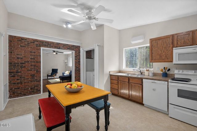 920 Shady Lawn Road Extension, Chapel Hill, NC 27514