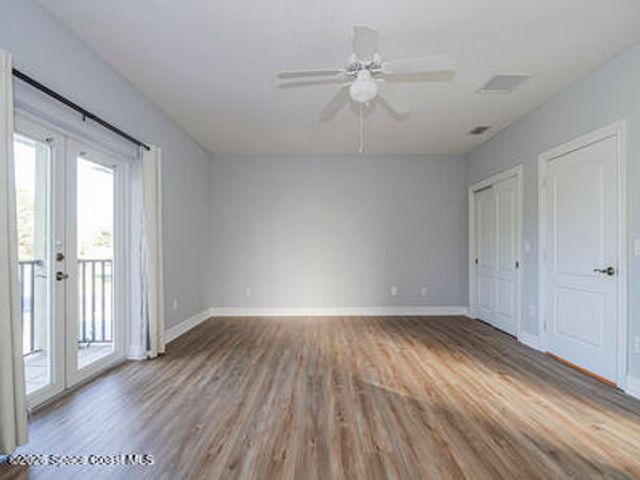 1835 Bridgepointe Circle 18, Vero Beach, FL 32967