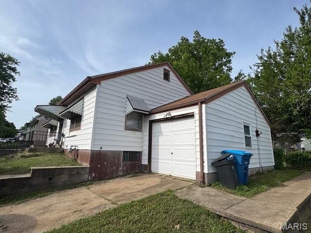 2409 Wieck Drive, Jennings, MO 63136