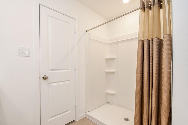 2317 Graycliff Estate Lane, League City, TX 77573