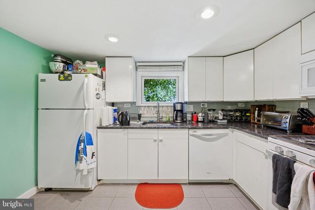 1343 E HEWSON ST, Philadelphia, PA 19125