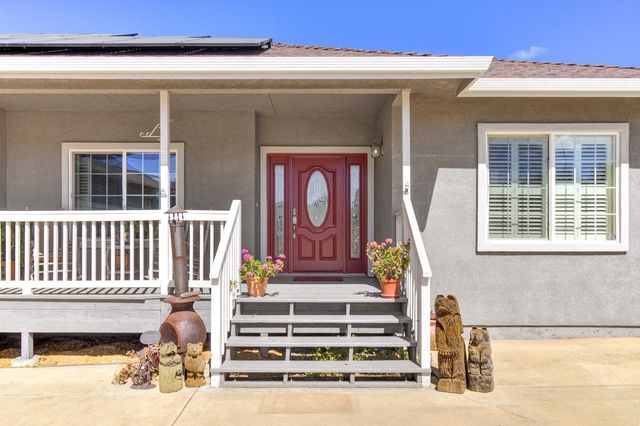 6554 Usher Dr, Valley Springs, CA 95252