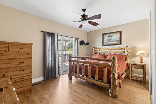 6554 Usher Dr, Valley Springs, CA 95252