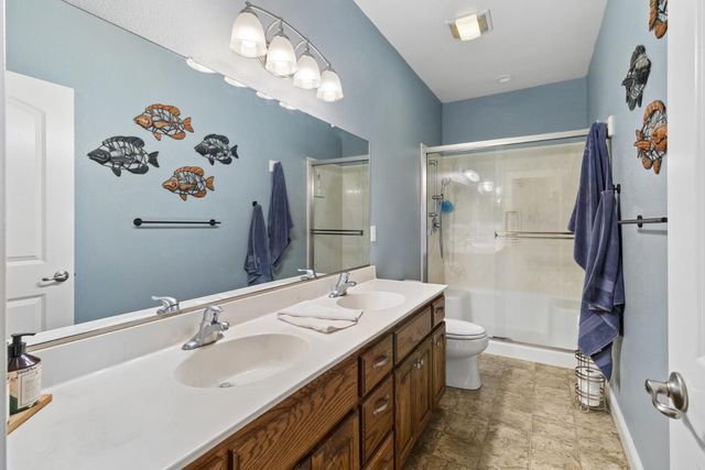 6554 Usher Dr, Valley Springs, CA 95252