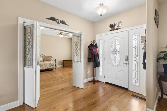 6554 Usher Dr, Valley Springs, CA 95252