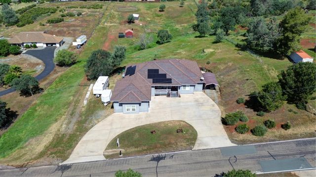 6554 Usher Dr, Valley Springs, CA 95252