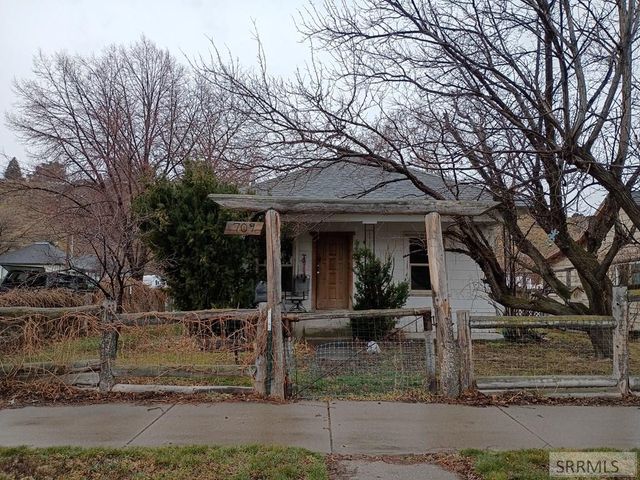 709 Johnson Street, Pocatello, ID 83204