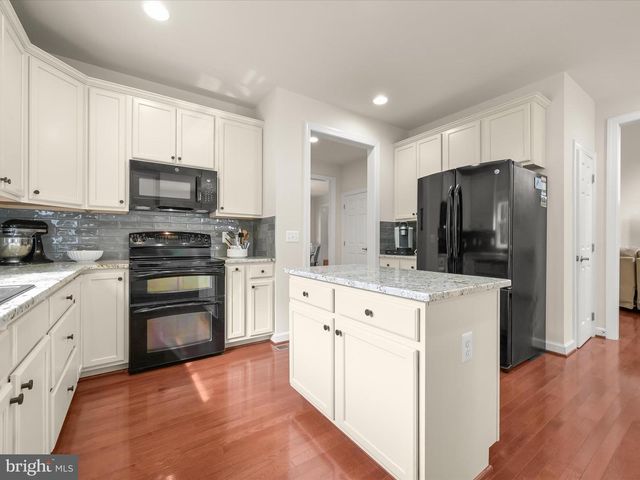 7503 GINA NICOLE LN, Jessup, MD 20794