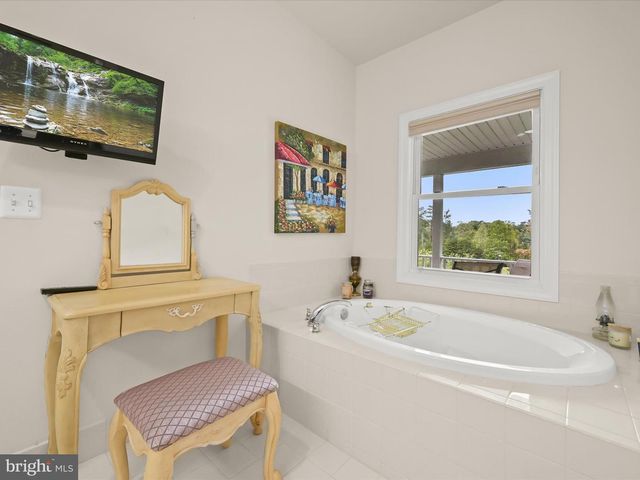 7503 GINA NICOLE LN, Jessup, MD 20794