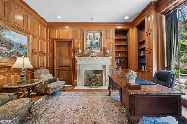 125 Blackland Road NW, Atlanta, GA 30342