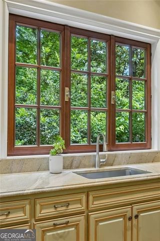 125 Blackland Road NW, Atlanta, GA 30342