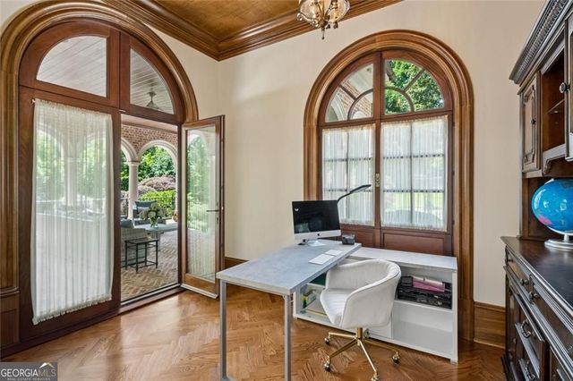 125 Blackland Road NW, Atlanta, GA 30342