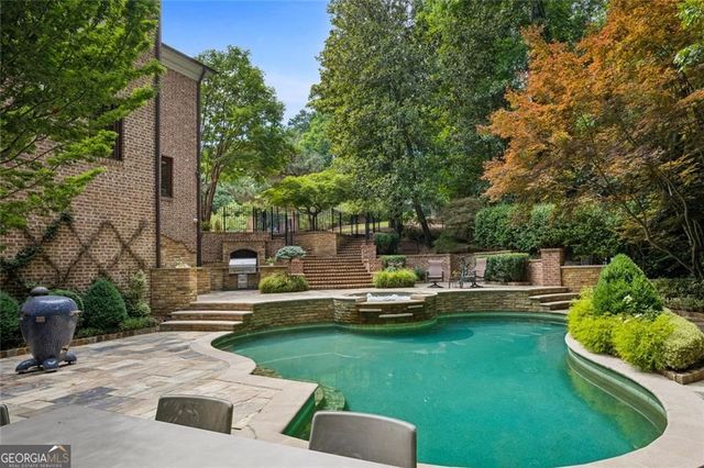 125 Blackland Road NW, Atlanta, GA 30342