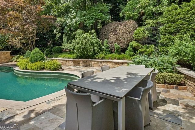 125 Blackland Road NW, Atlanta, GA 30342