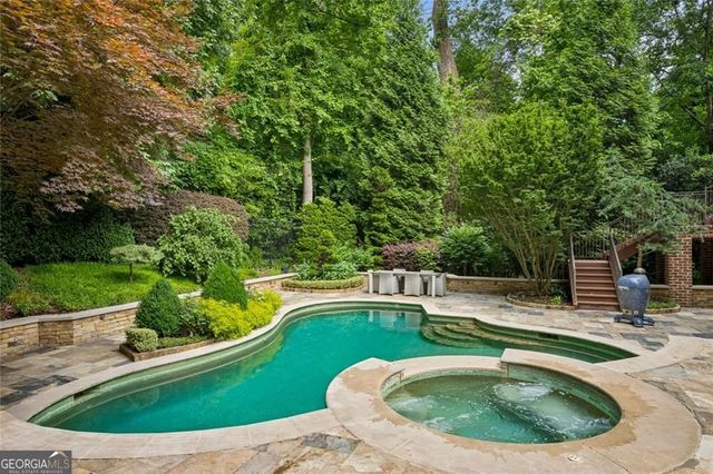 125 Blackland Road NW, Atlanta, GA 30342