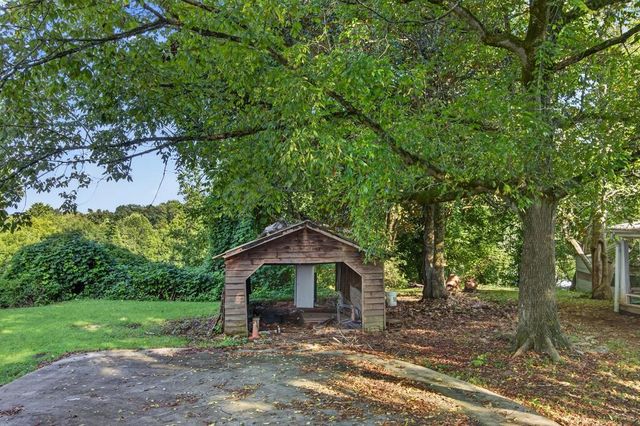 367 E Second Street E, Blue Ridge, GA 30513