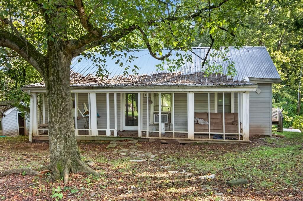 367 E Second Street E, Blue Ridge, GA 30513