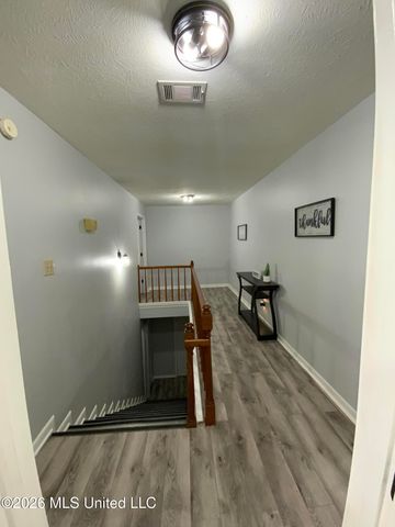6372 Ashley Circle, Jackson, MS 39213