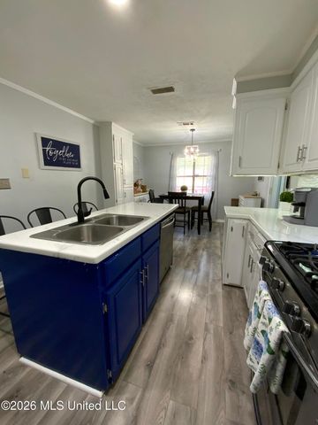 6372 Ashley Circle, Jackson, MS 39213