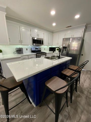 6372 Ashley Circle, Jackson, MS 39213