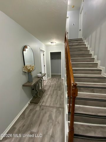 6372 Ashley Circle, Jackson, MS 39213