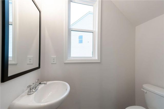 104 Windmill Court, Calhoun, GA 30701