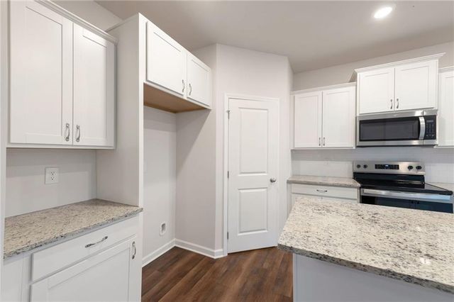 104 Windmill Court, Calhoun, GA 30701