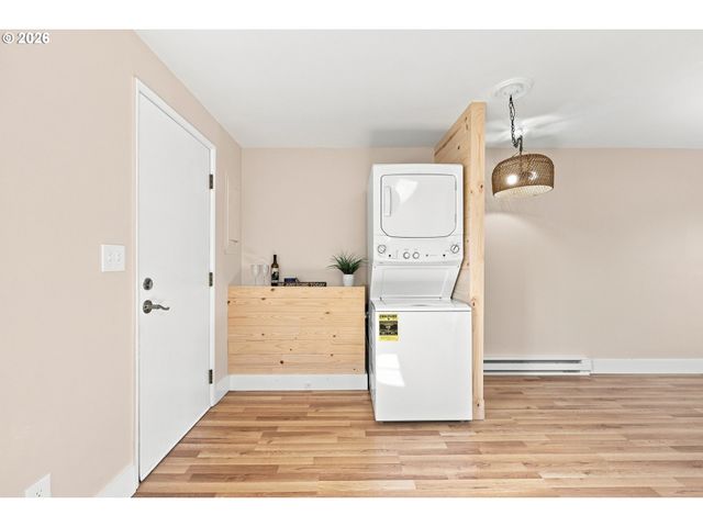 4437 Se 66TH Ave, Portland, OR 97206