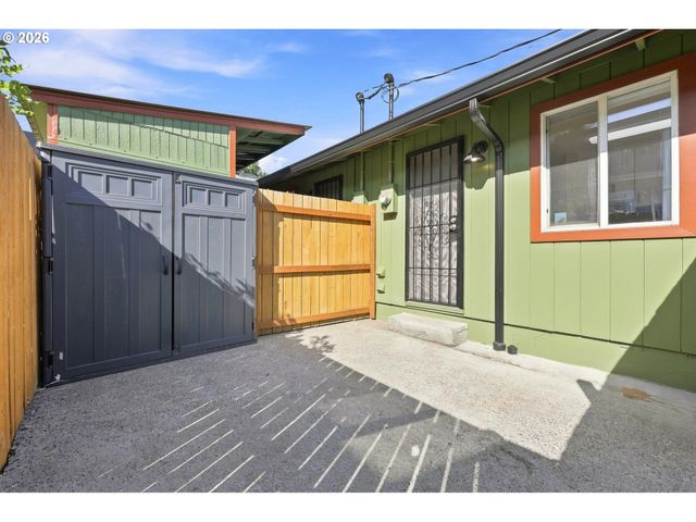 4437 Se 66TH Ave, Portland, OR 97206