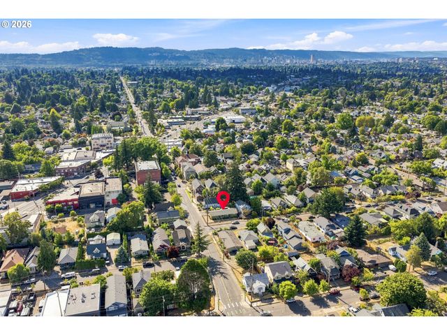 4437 Se 66TH Ave, Portland, OR 97206