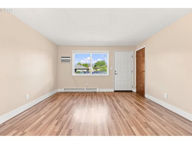 4437 Se 66TH Ave, Portland, OR 97206