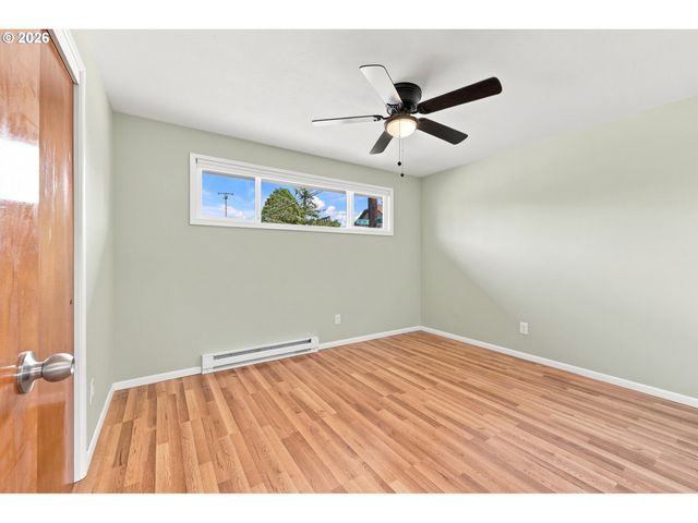 4437 Se 66TH Ave, Portland, OR 97206