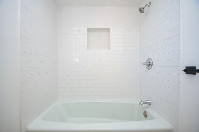 7703 Braesridge Court, Houston, TX 77071