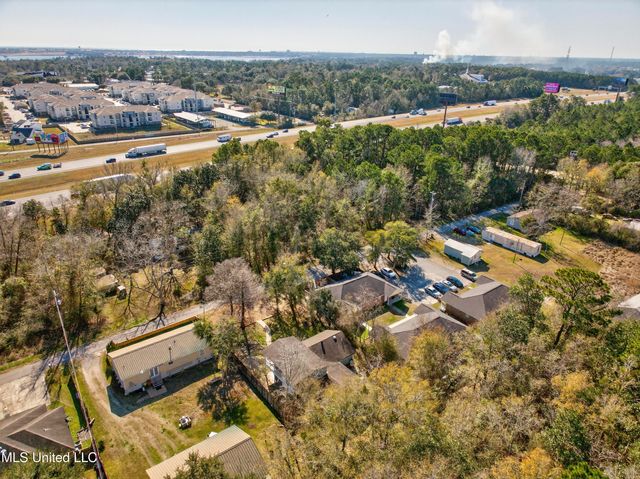 4476 Pierce Road, D'iberville, MS 39540