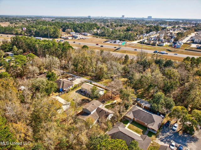 4476 Pierce Road, D'iberville, MS 39540