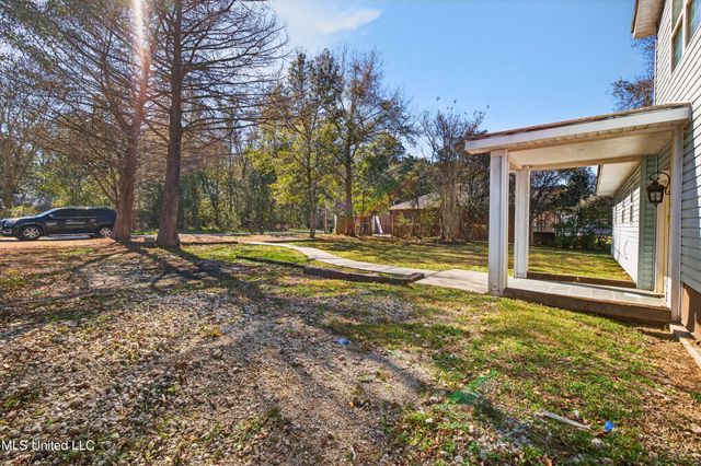 4476 Pierce Road, D'iberville, MS 39540