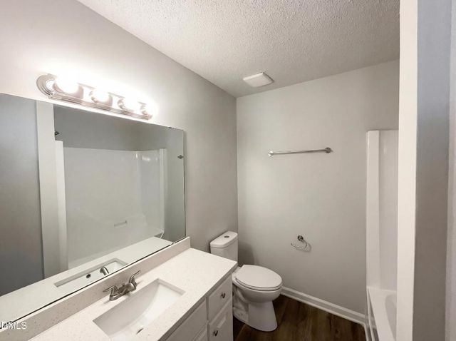 157 Sommerset Drive, Clayton, NC 27520